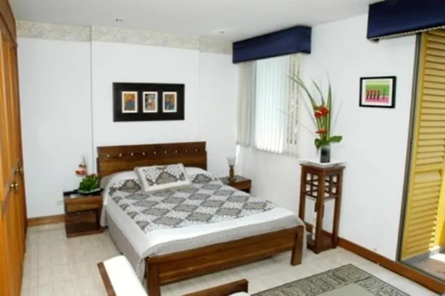 Apartment Aparta Hotel La Provincia Medellin Colombia